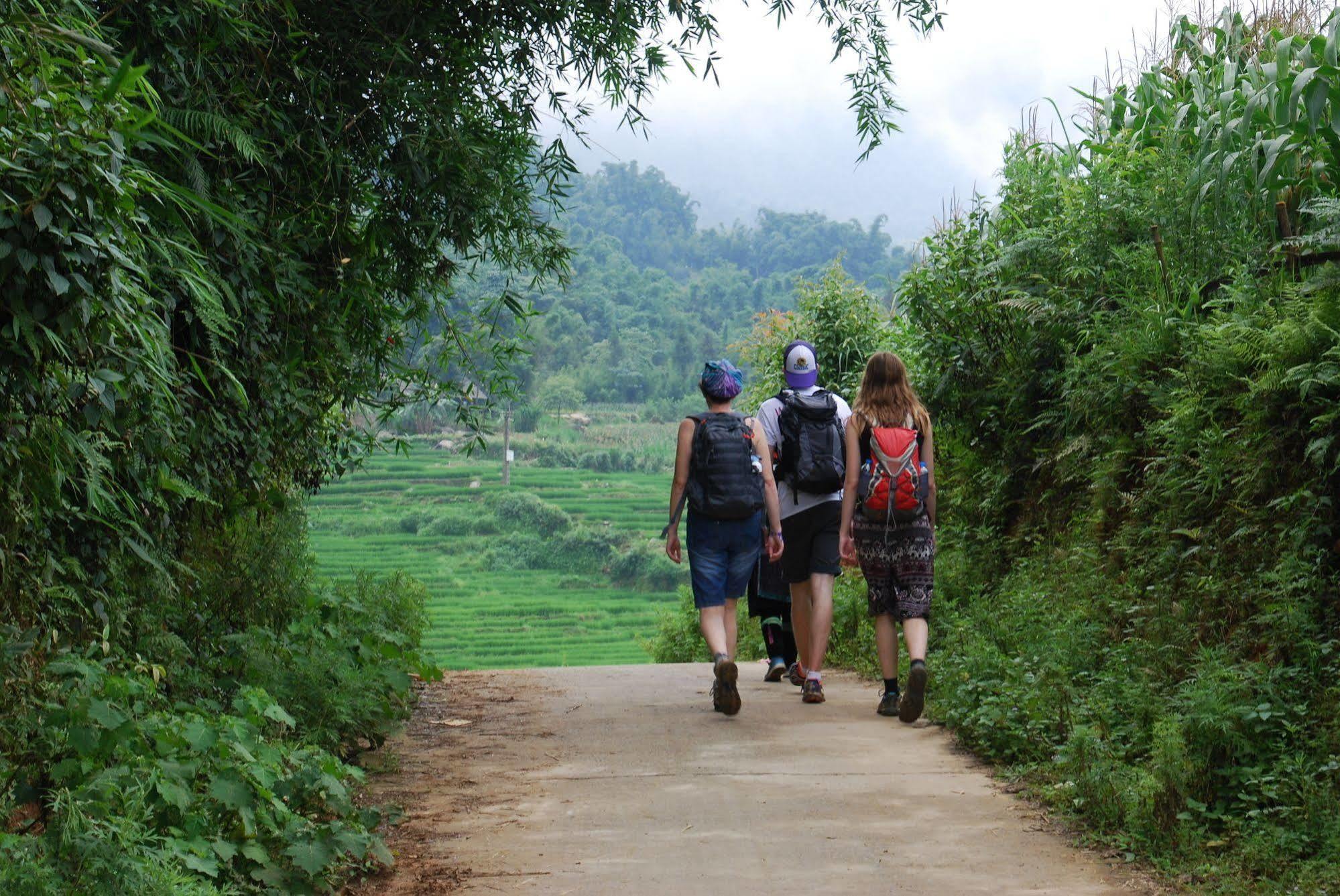 Bc Family Homestay - Hoan Kiem Lakeside Hanoi Bagian luar foto